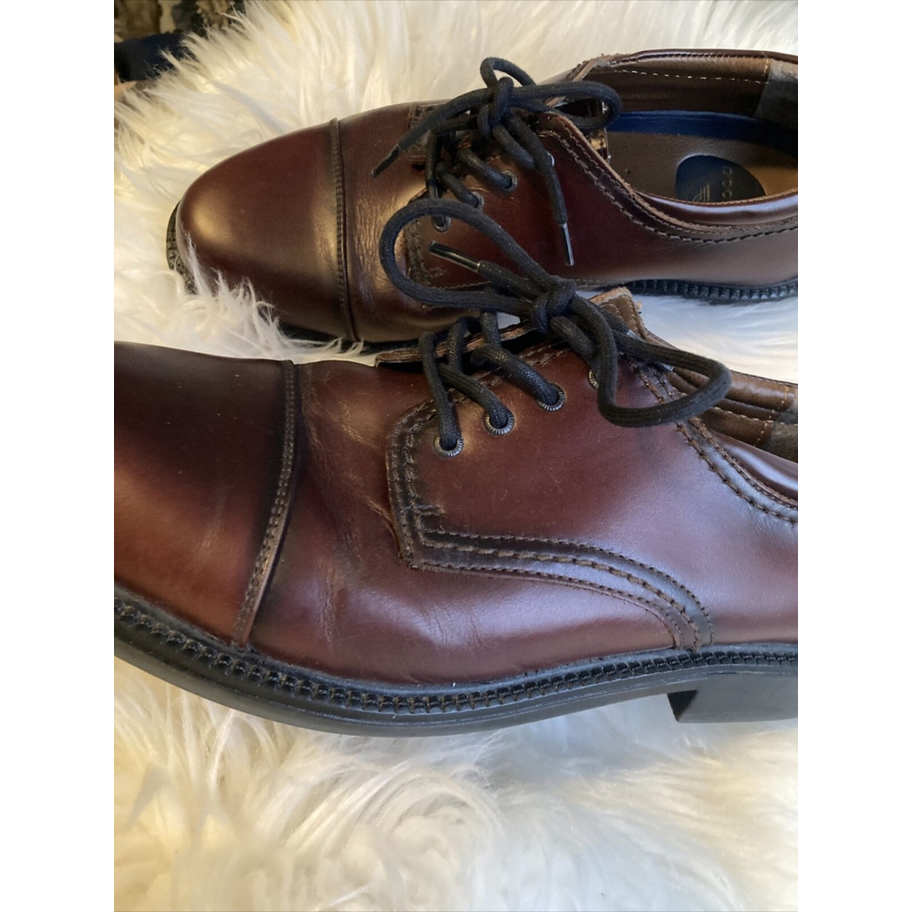 Dockers Gordon 90-2219 Brown Leather Oxfords Lace-Up Dress Shoes Men's Size 9.5W